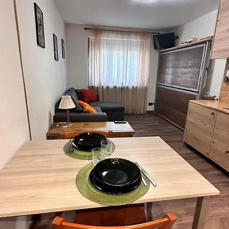 Bianca's Apartment *